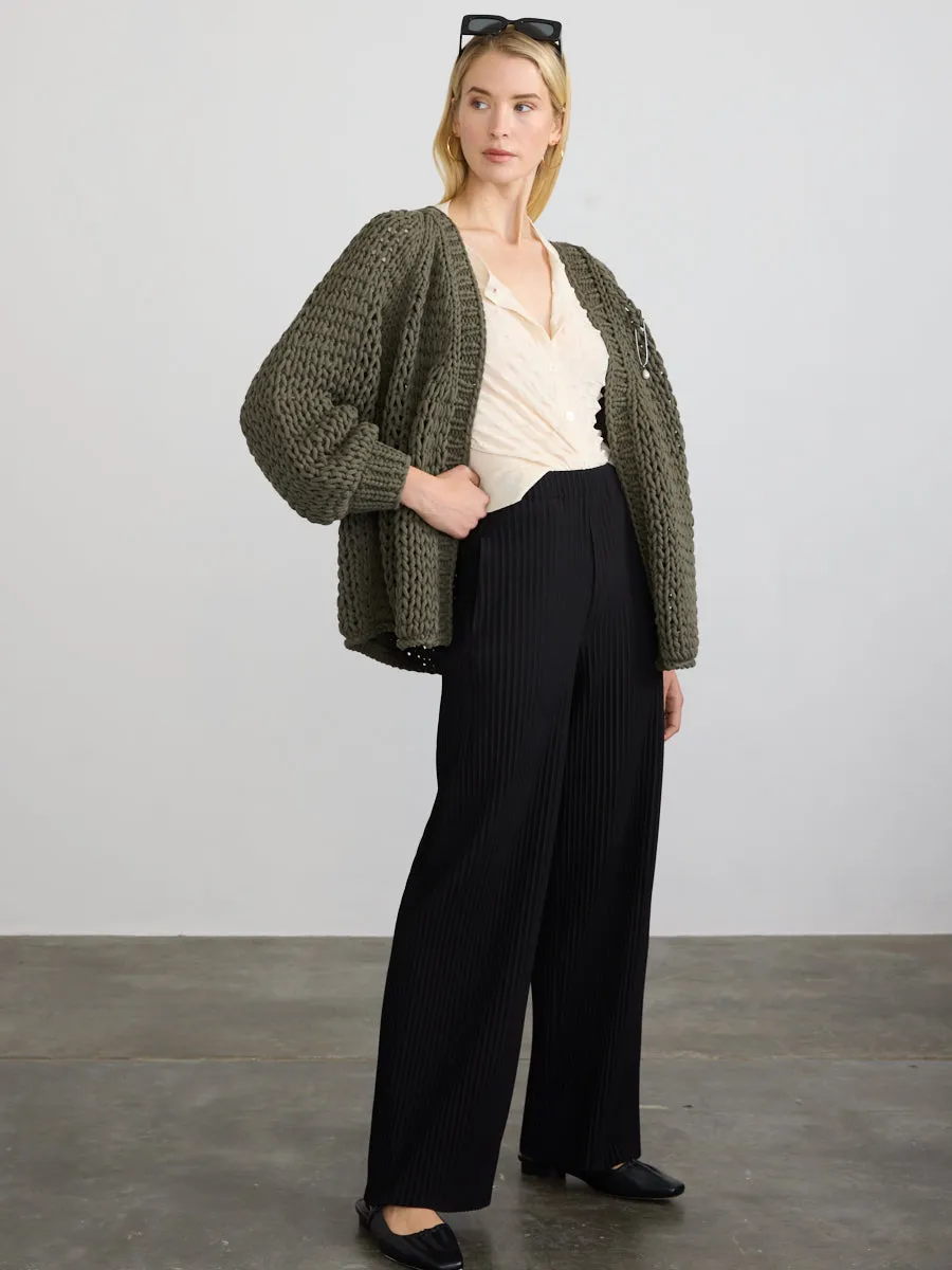PLEATED PULL-ON PANT